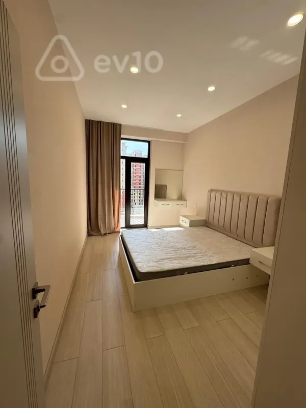 Kirayə verilir 2 otaqlı yeni tikili 55 m²