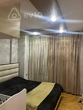 Kirayə verilir 2 otaqlı yeni tikili 80 m²