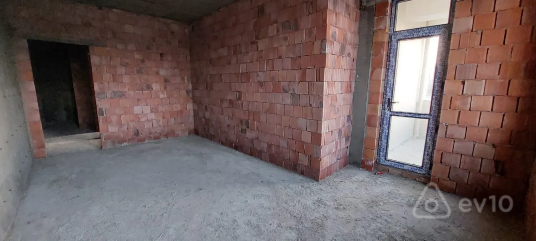 Satılır 3 otaqlı yeni tikili 146 m²