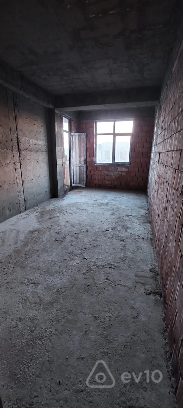 Satılır 3 otaqlı yeni tikili 146 m²