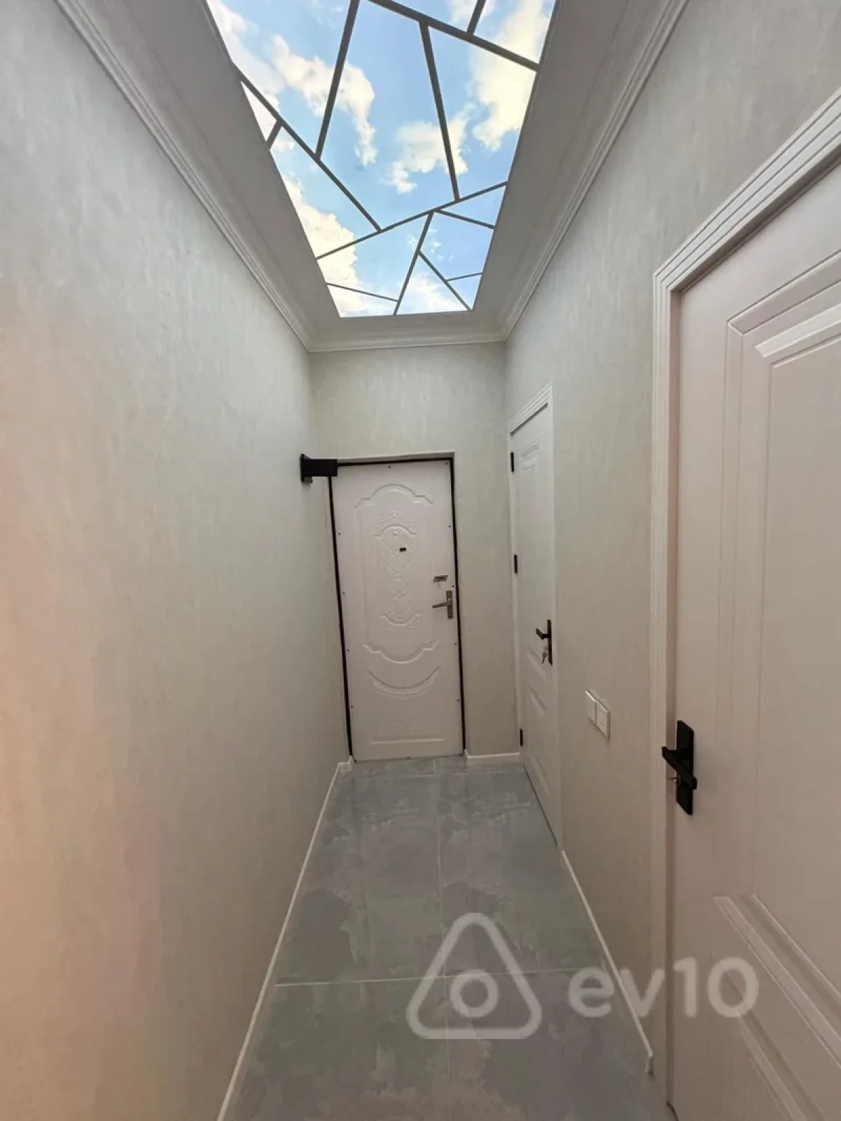 Satılır 2 otaqlı köhnə tikili 48 m²