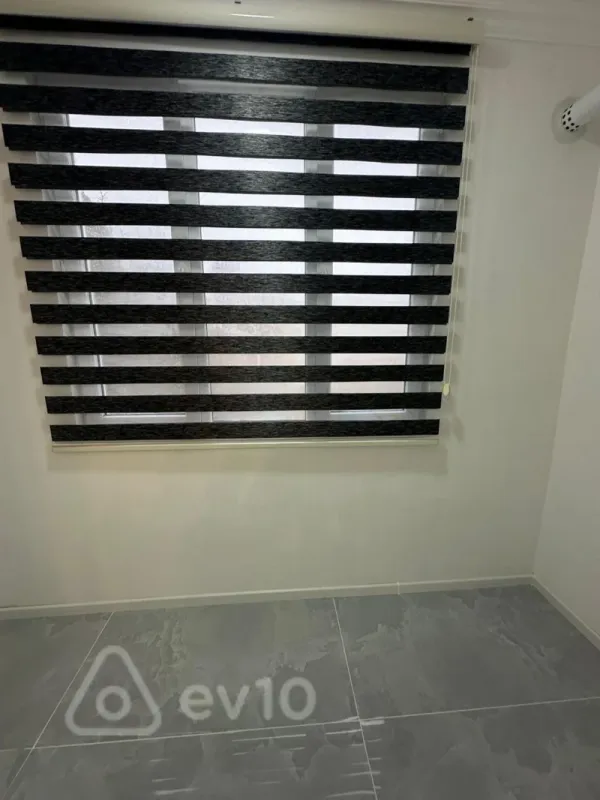 Satılır 2 otaqlı köhnə tikili 48 m²