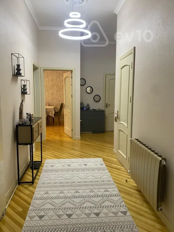 Satılır 3 otaqlı yeni tikili 123 m²