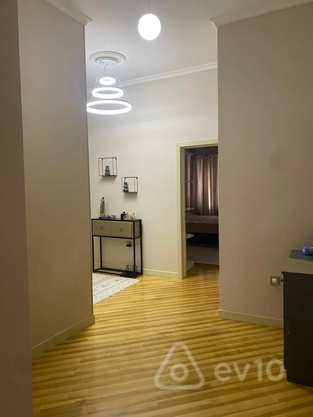 Satılır 3 otaqlı yeni tikili 123 m²
