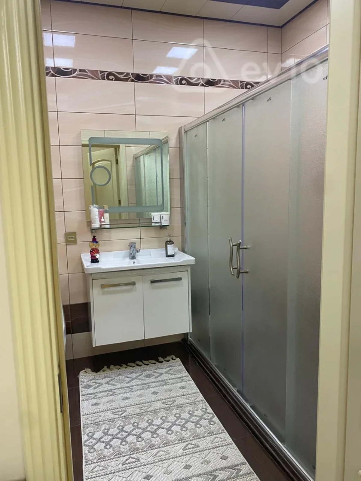 Satılır 3 otaqlı yeni tikili 123 m²