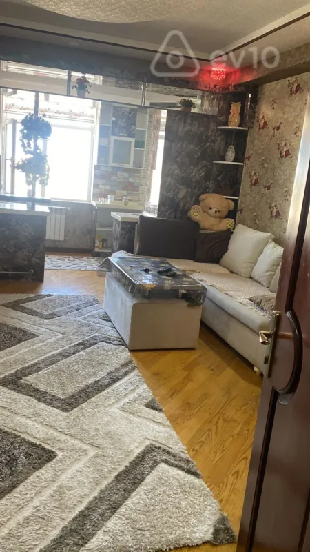 Kirayə verilir 2 otaqlı yeni tikili 80 m²