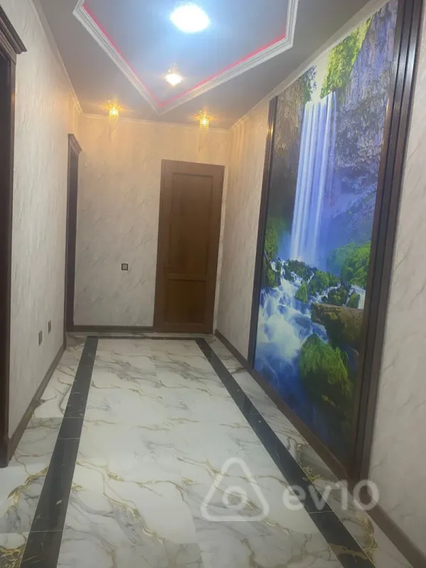 Kirayə verilir 2 otaqlı yeni tikili 80 m²