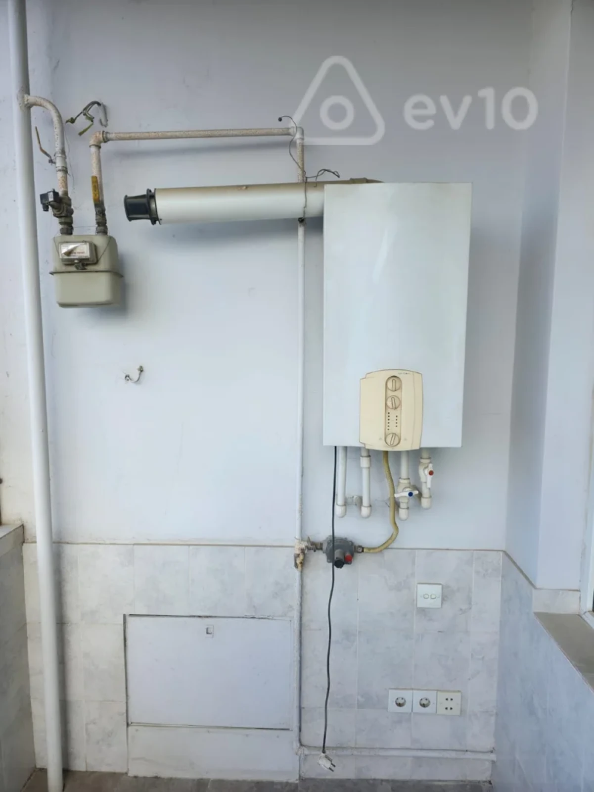 Kirayə verilir 2 otaqlı yeni tikili 100 m²