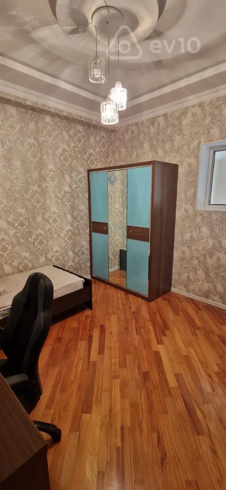 Kirayə verilir 3 otaqlı yeni tikili 80 m²