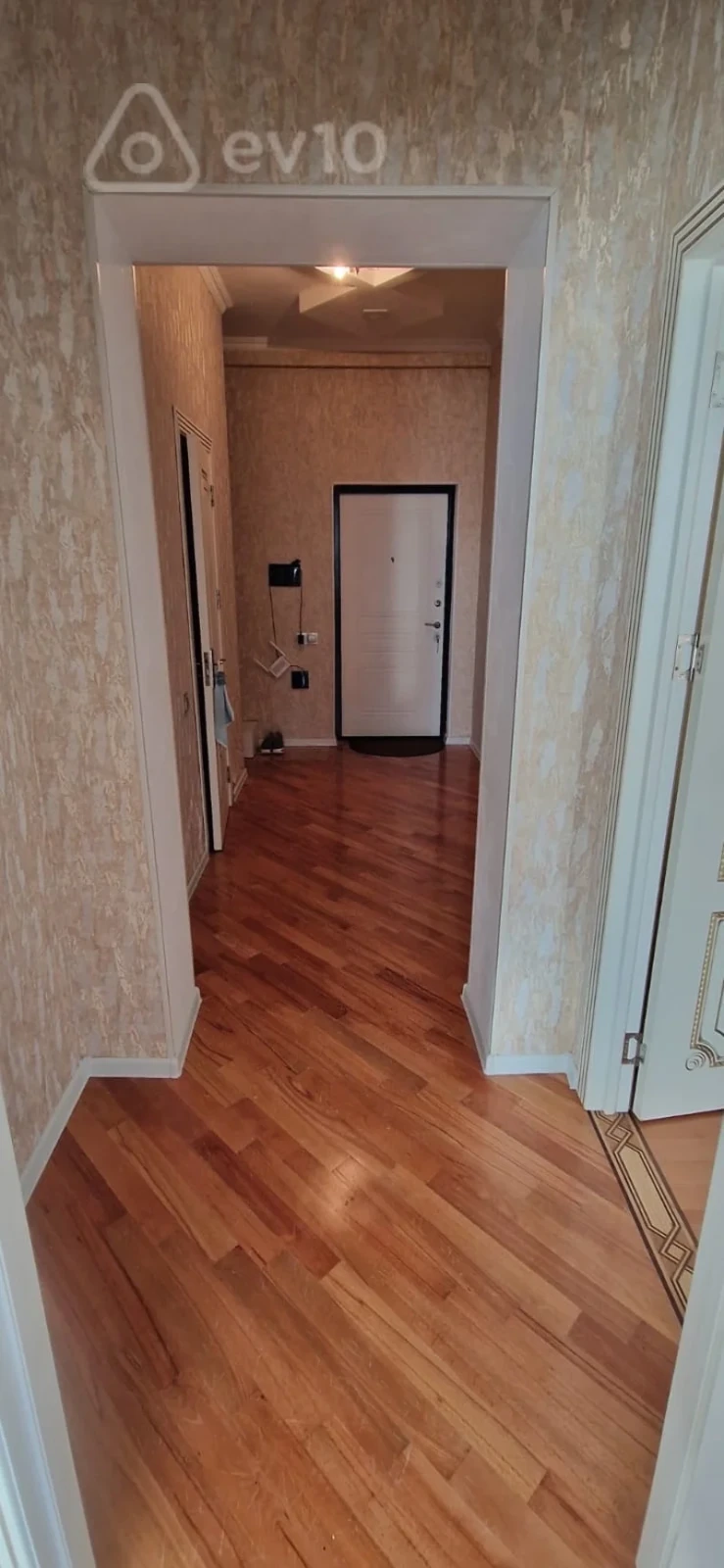 Kirayə verilir 3 otaqlı yeni tikili 80 m²