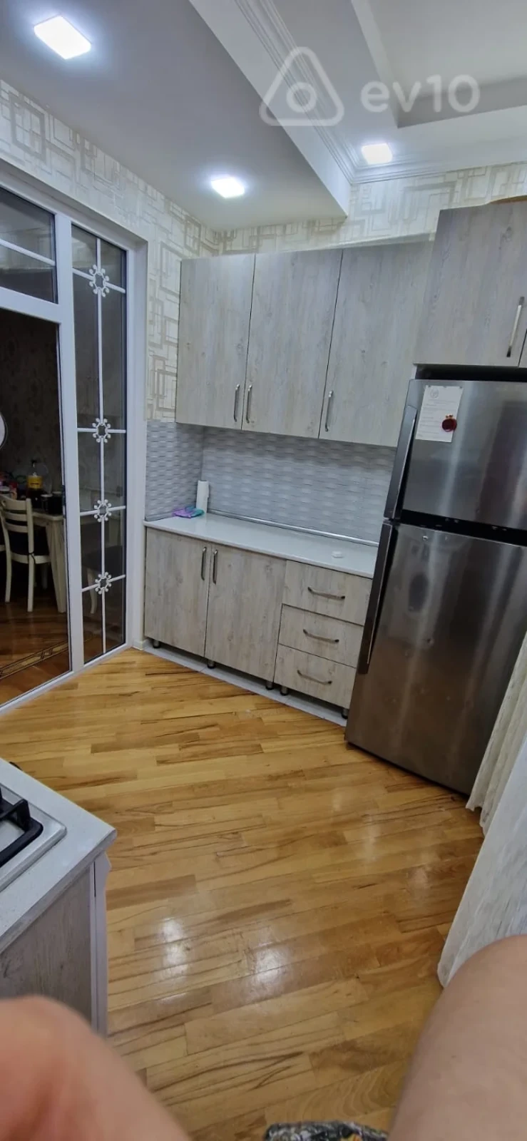 Kirayə verilir 3 otaqlı yeni tikili 80 m²