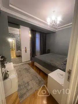 Kirayə verilir 3 otaqlı yeni tikili 55 m²