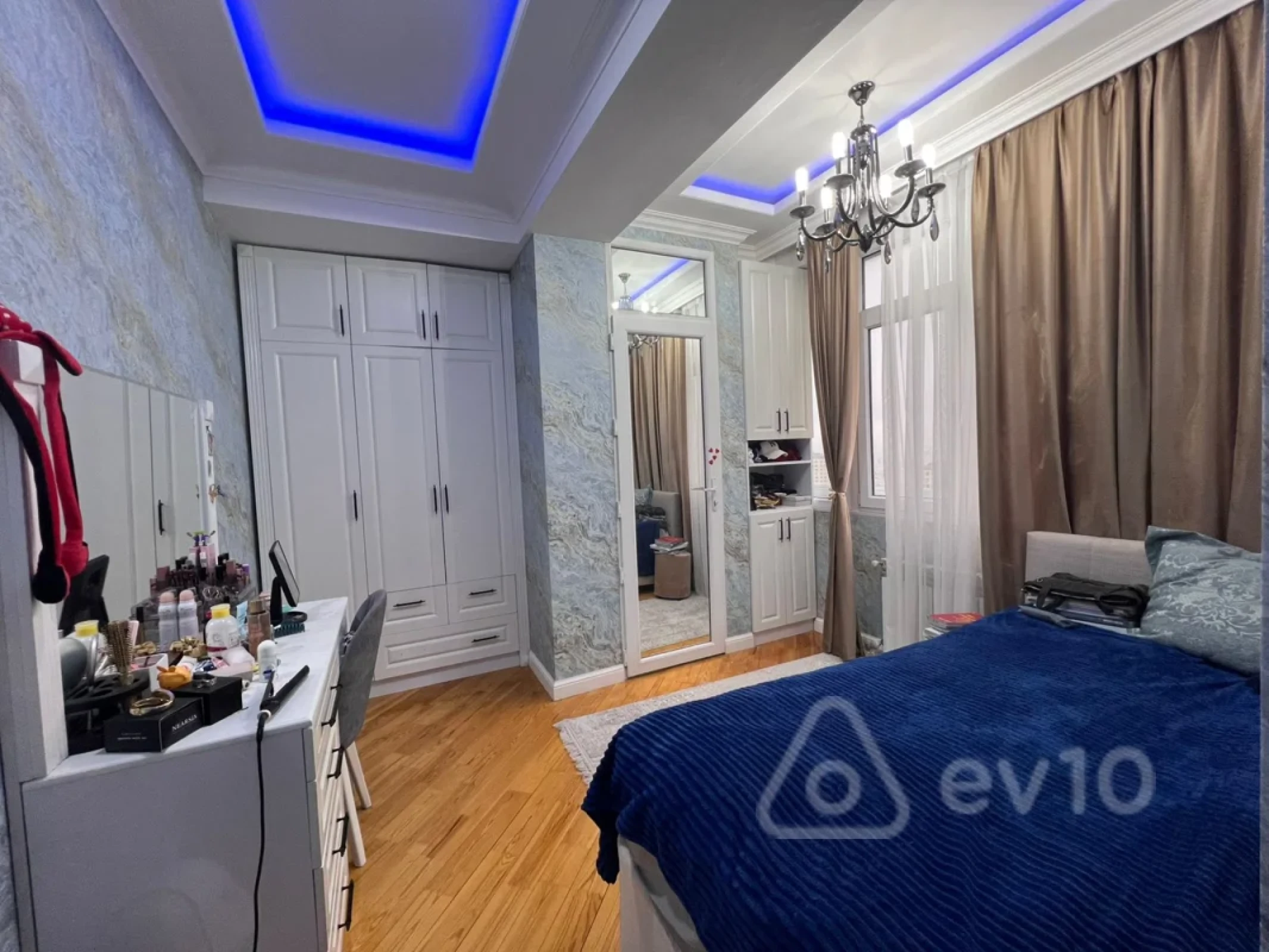 Kirayə verilir 3 otaqlı yeni tikili 55 m²