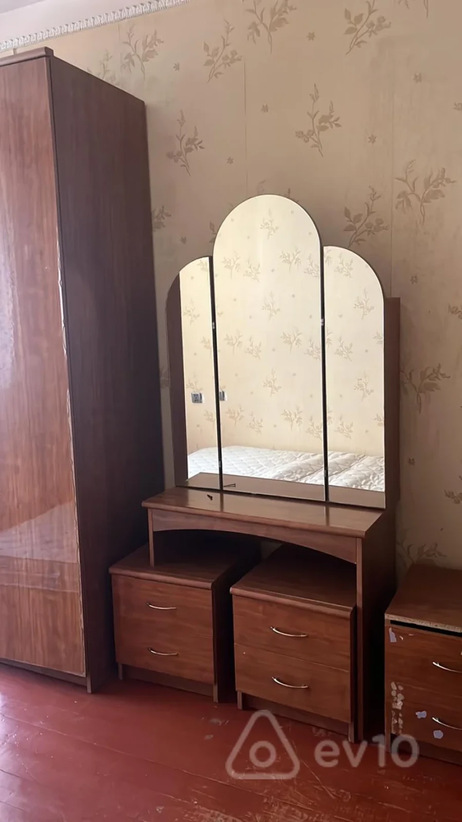 Kirayə verilir 3 otaqlı köhnə tikili 75 m²