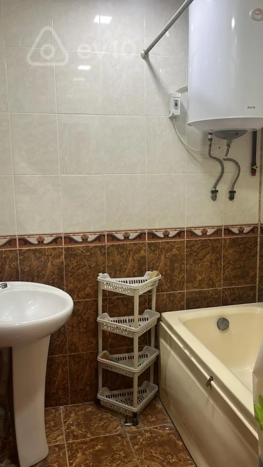 Kirayə verilir 3 otaqlı köhnə tikili 75 m²