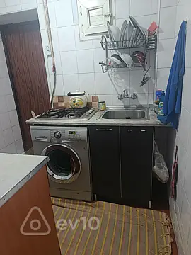 Kirayə verilir 2 otaqlı köhnə tikili 55 m²