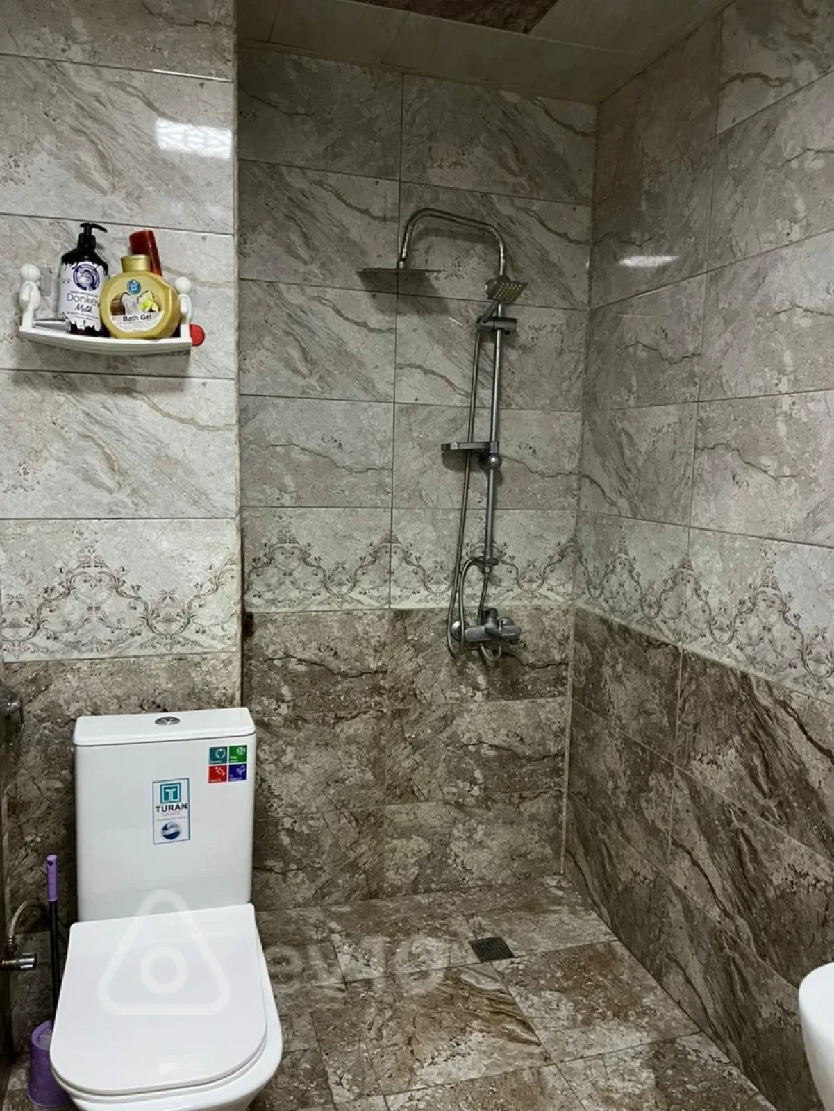 Kirayə verilir 2 otaqlı köhnə tikili 45 m²