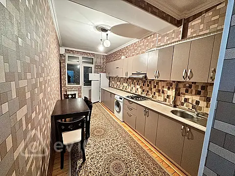 Kirayə verilir 2 otaqlı yeni tikili 70 m² — Bakı, Nizami 2 otaq 70.00 m²