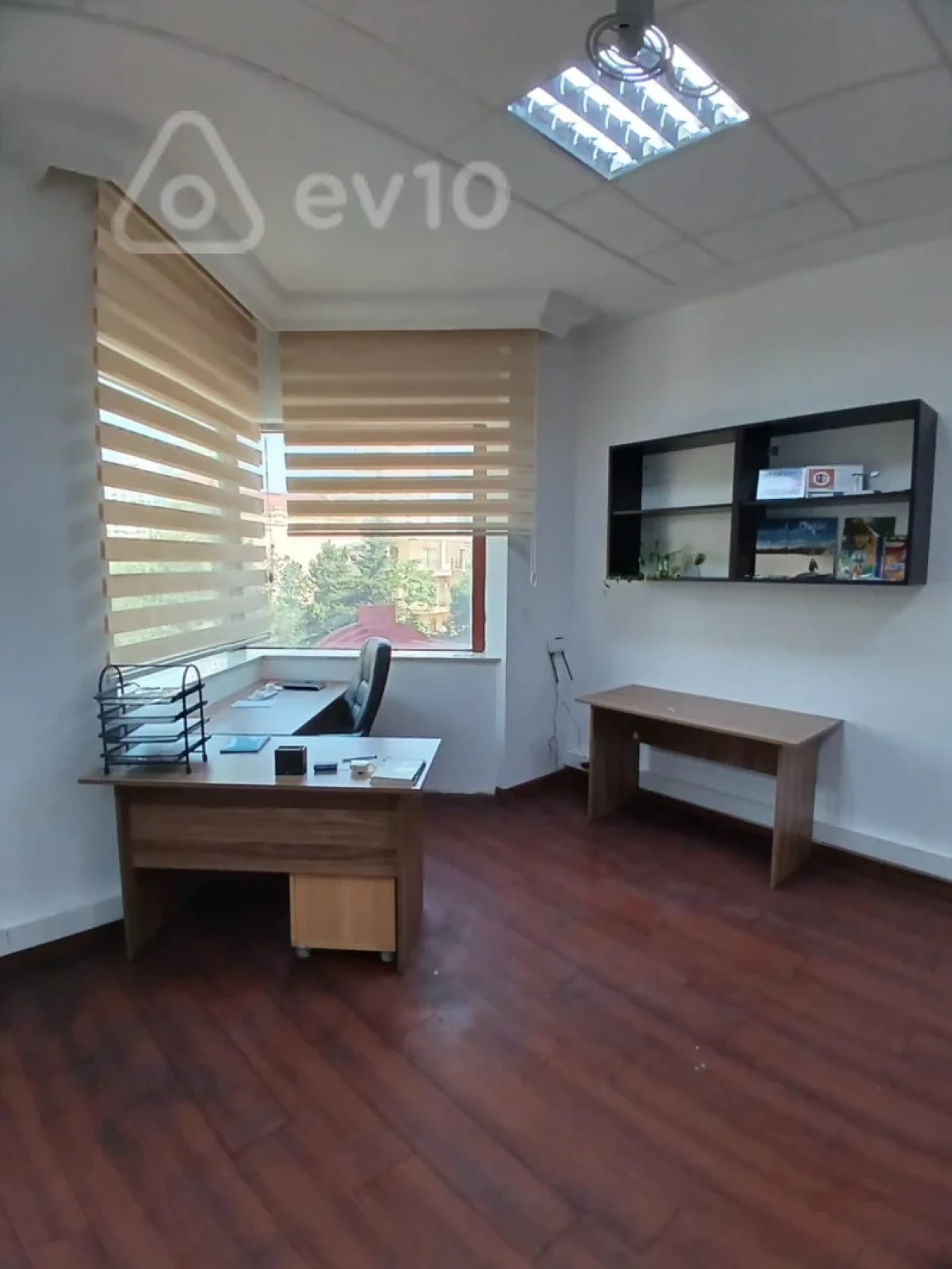 Kirayə verilir 1 otaqlı ofis 35 m²