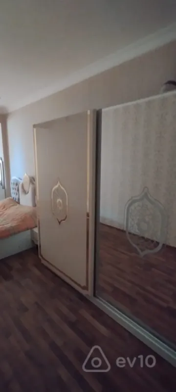 Kirayə verilir 3 otaqlı yeni tikili 105 m²