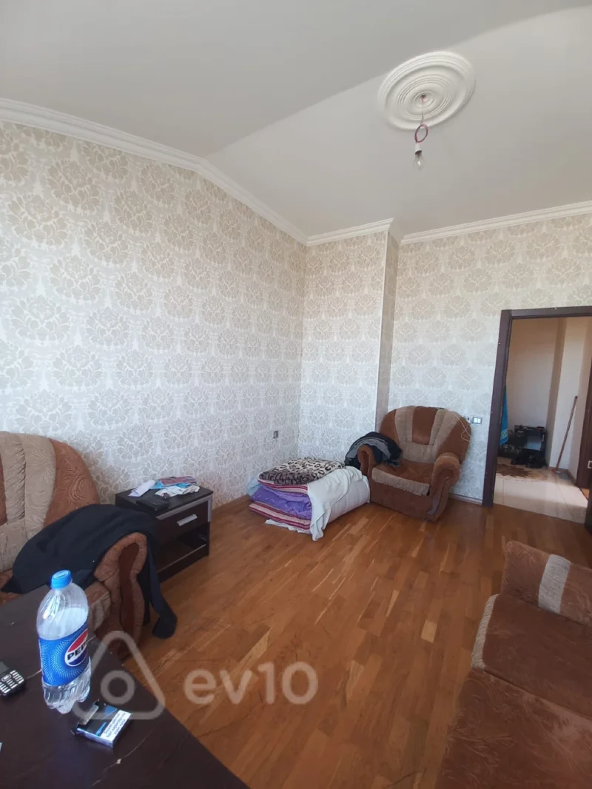 Kirayə verilir 2 otaqlı yeni tikili 60 m²
