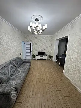Kirayə verilir 2 otaqlı köhnə tikili 45 m² — Bakı, Binəqədi 2 otaq 45.00 m²
