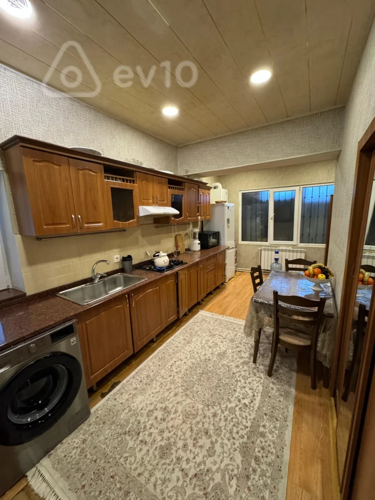 Kirayə verilir 3 otaqlı köhnə tikili 57 m²