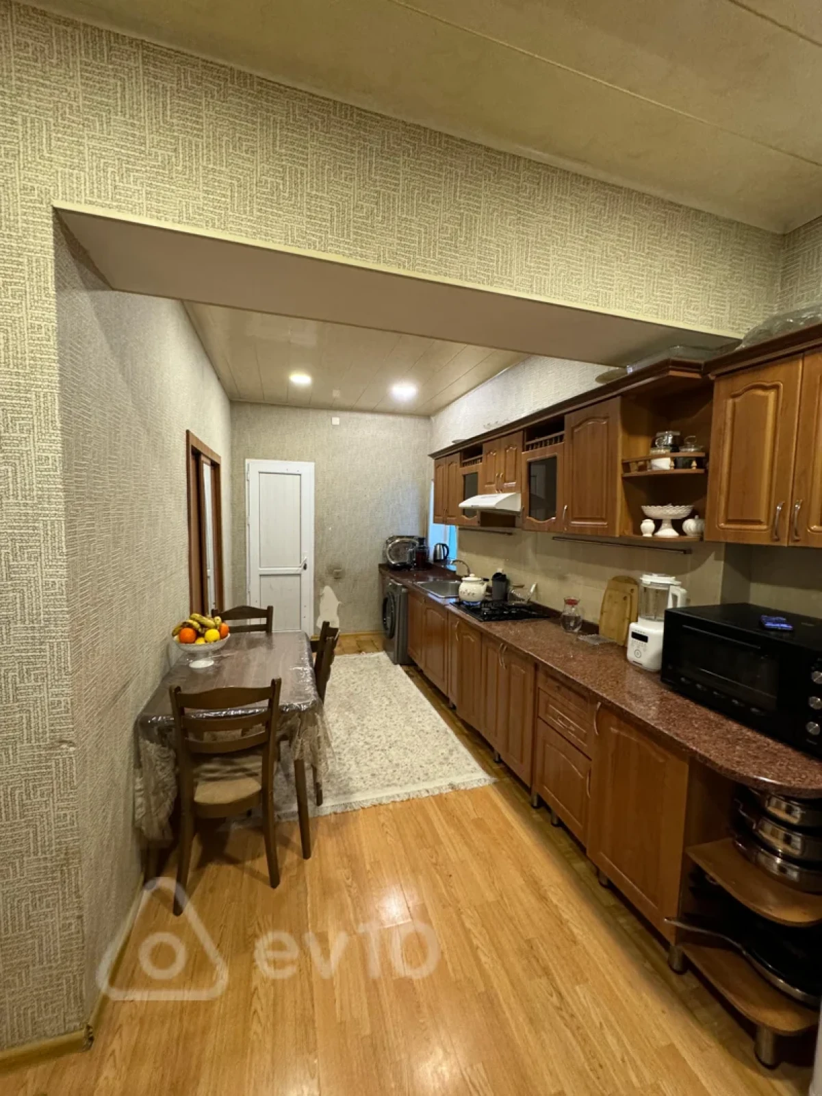 Kirayə verilir 3 otaqlı köhnə tikili 57 m²