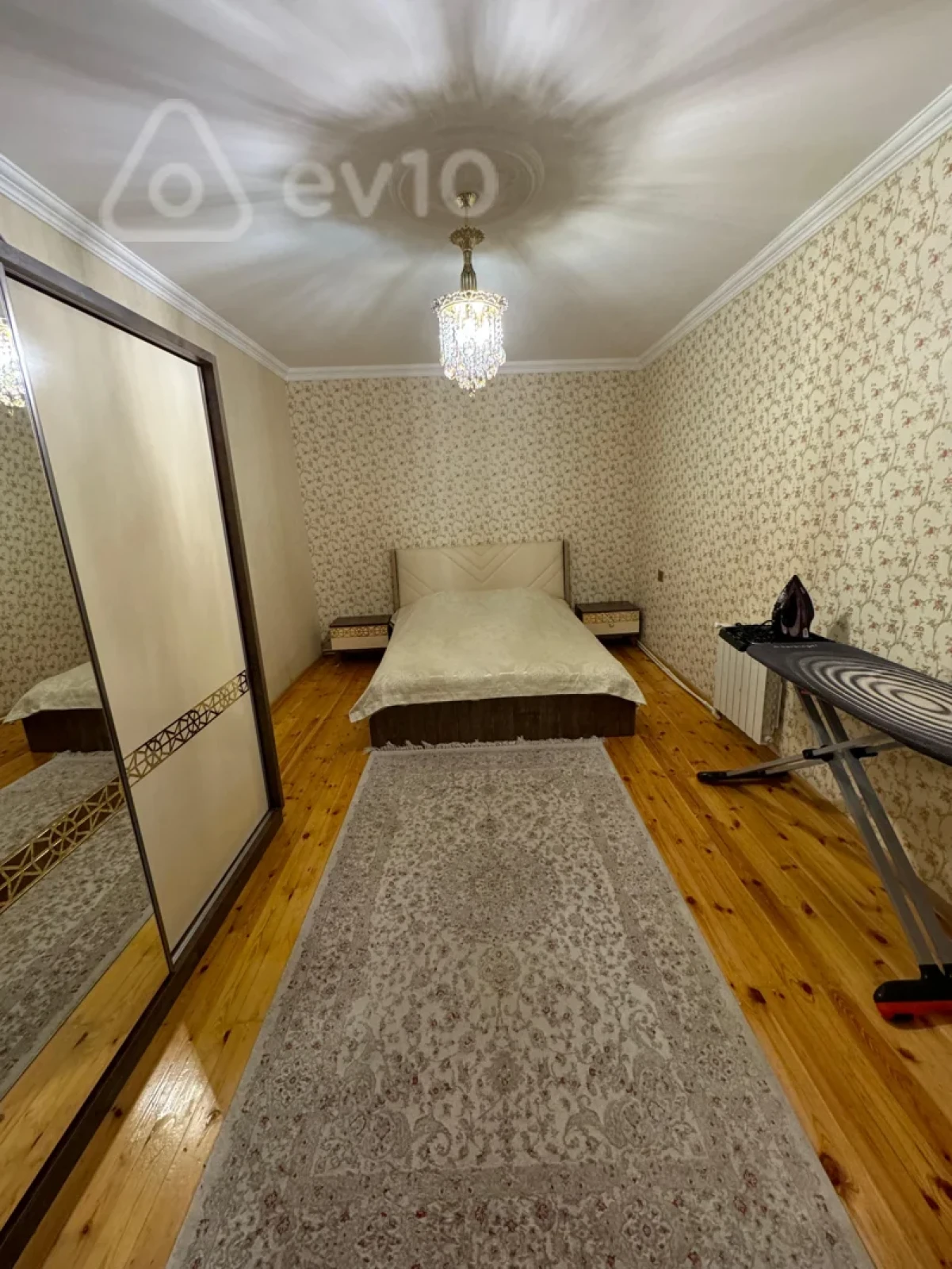 Kirayə verilir 3 otaqlı köhnə tikili 57 m²