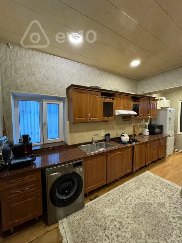 Kirayə verilir 3 otaqlı köhnə tikili 57 m²