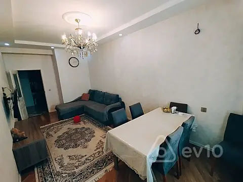 Satılır 2 otaqlı yeni tikili 70 m²