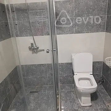 Kirayə verilir 2 otaqlı yeni tikili 65 m²