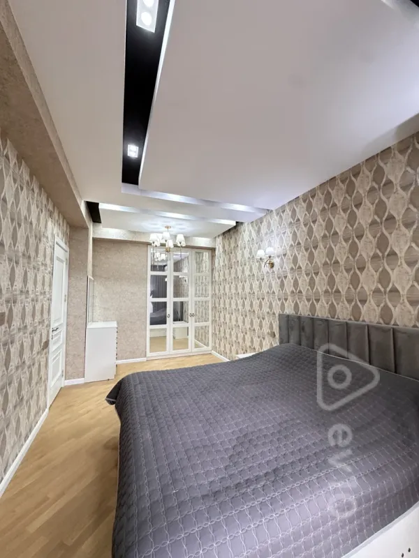 Satılır 2 otaqlı yeni tikili 70 m²