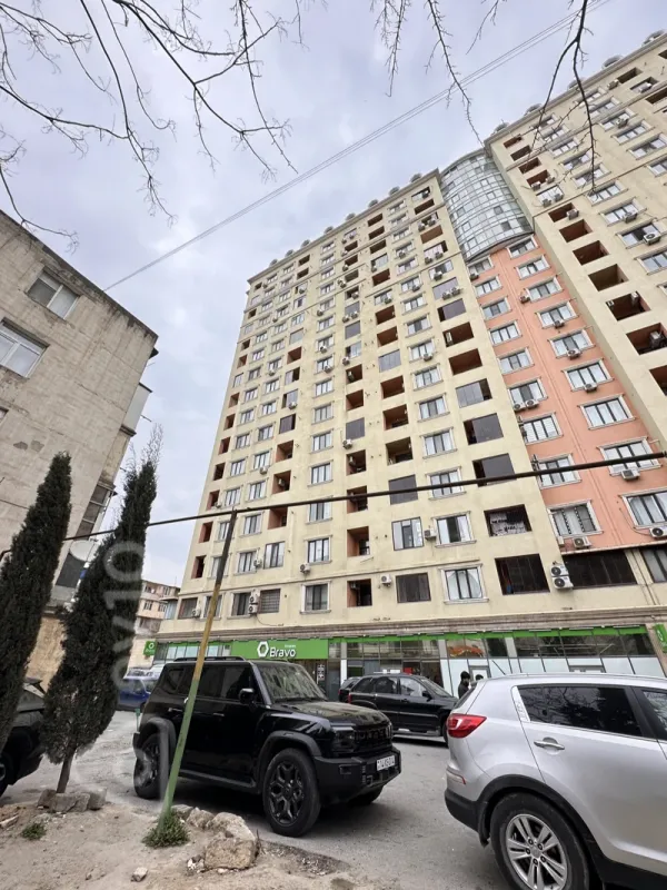 Satılır 2 otaqlı yeni tikili 70 m²