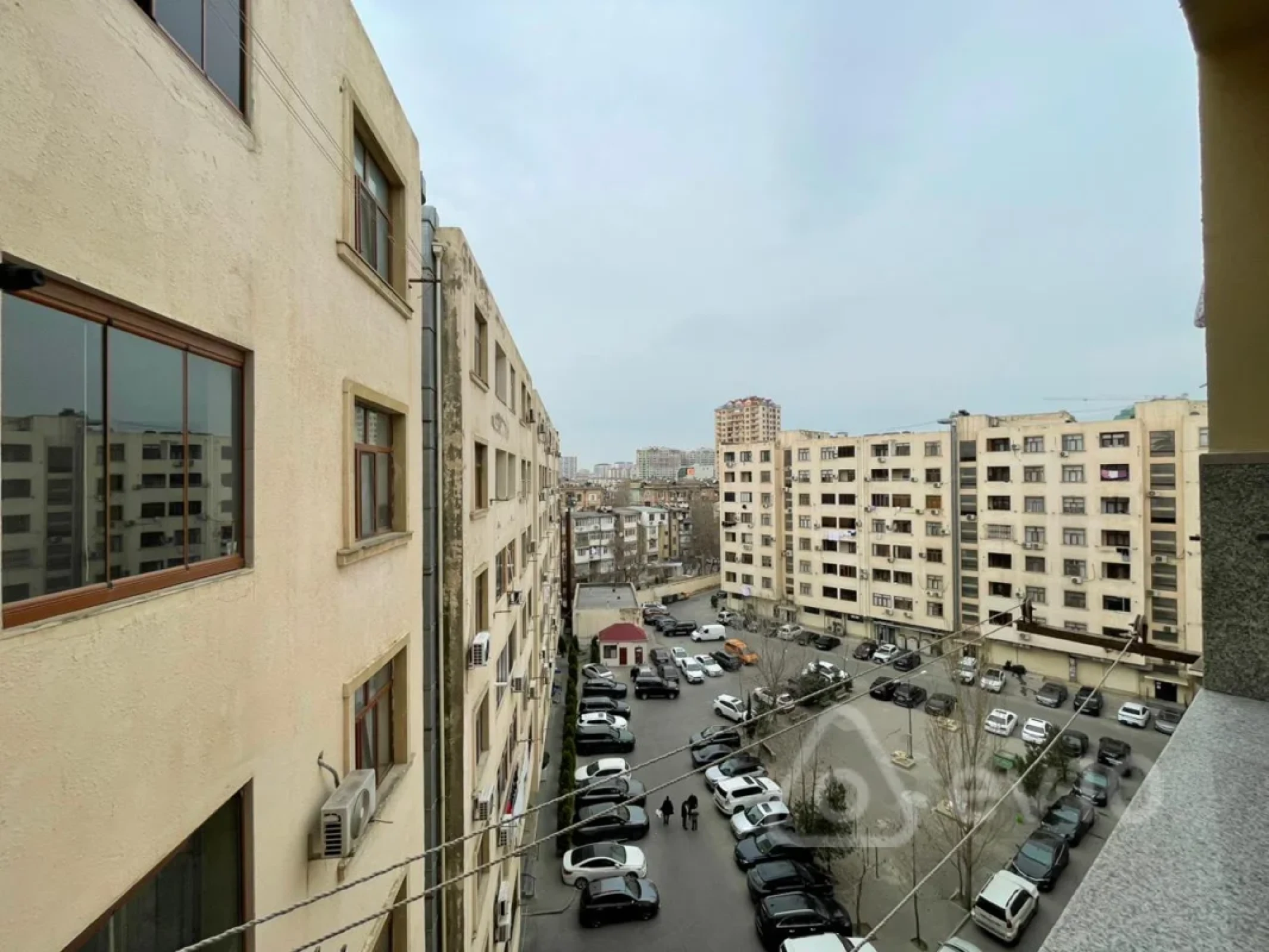 Kirayə verilir 3 otaqlı yeni tikili 100 m²