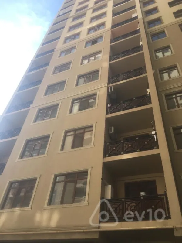 Kirayə verilir 3 otaqlı yeni tikili 70 m²