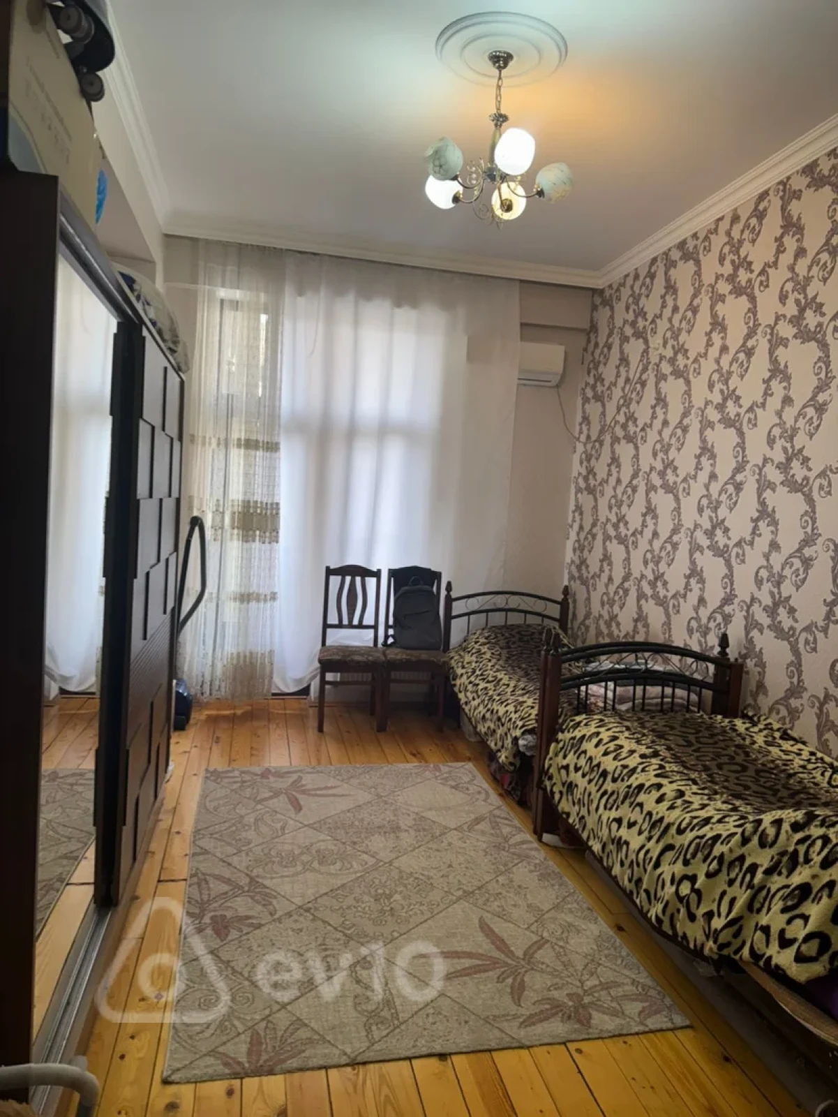 Satılır 2 otaqlı yeni tikili 70 m²