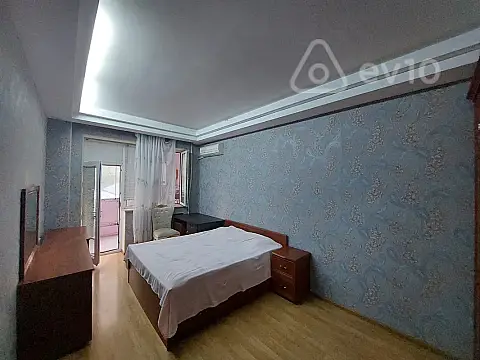 Kirayə verilir 2 otaqlı yeni tikili 90 m²