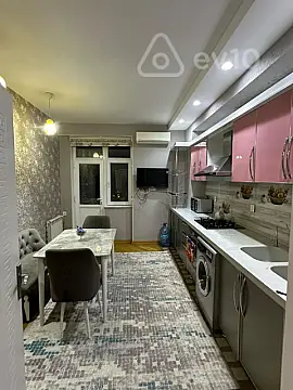 Kirayə verilir 3 otaqlı yeni tikili 100 m²