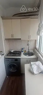 Kirayə verilir 2 otaqlı yeni tikili 40 m²