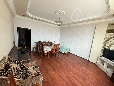 Kirayə verilir 2 otaqlı yeni tikili 45 m²