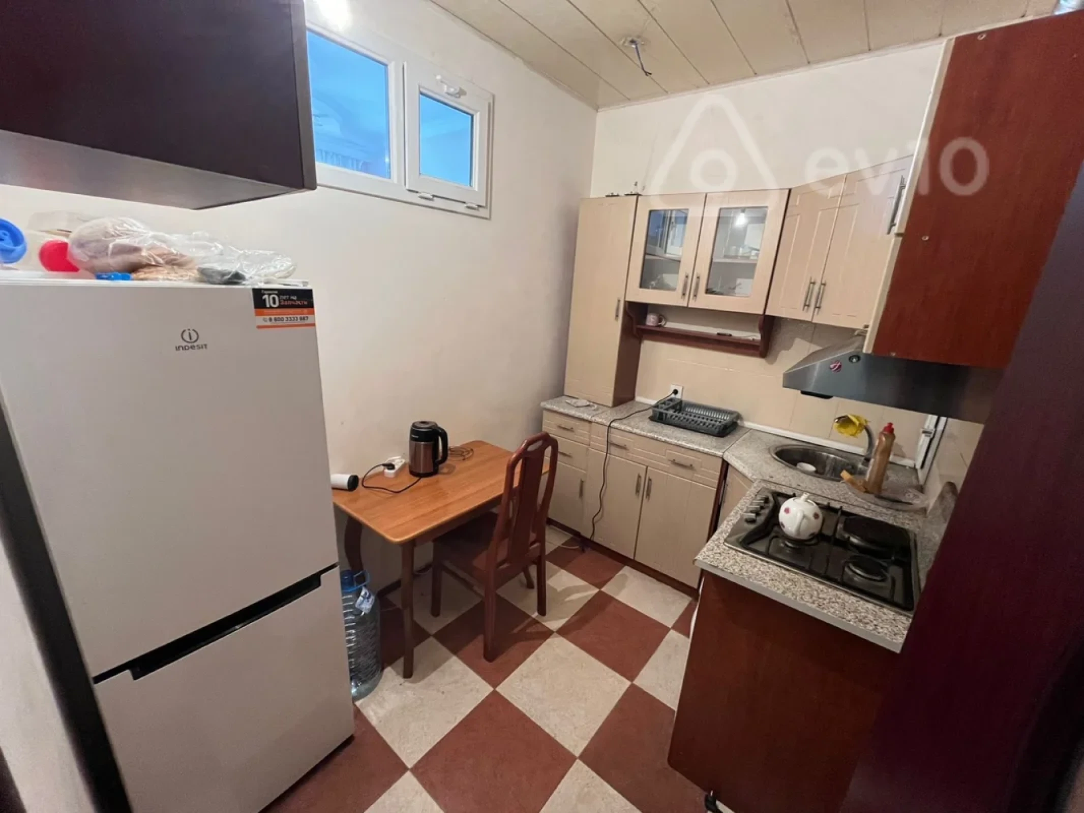 Kirayə verilir 2 otaqlı yeni tikili 45 m²