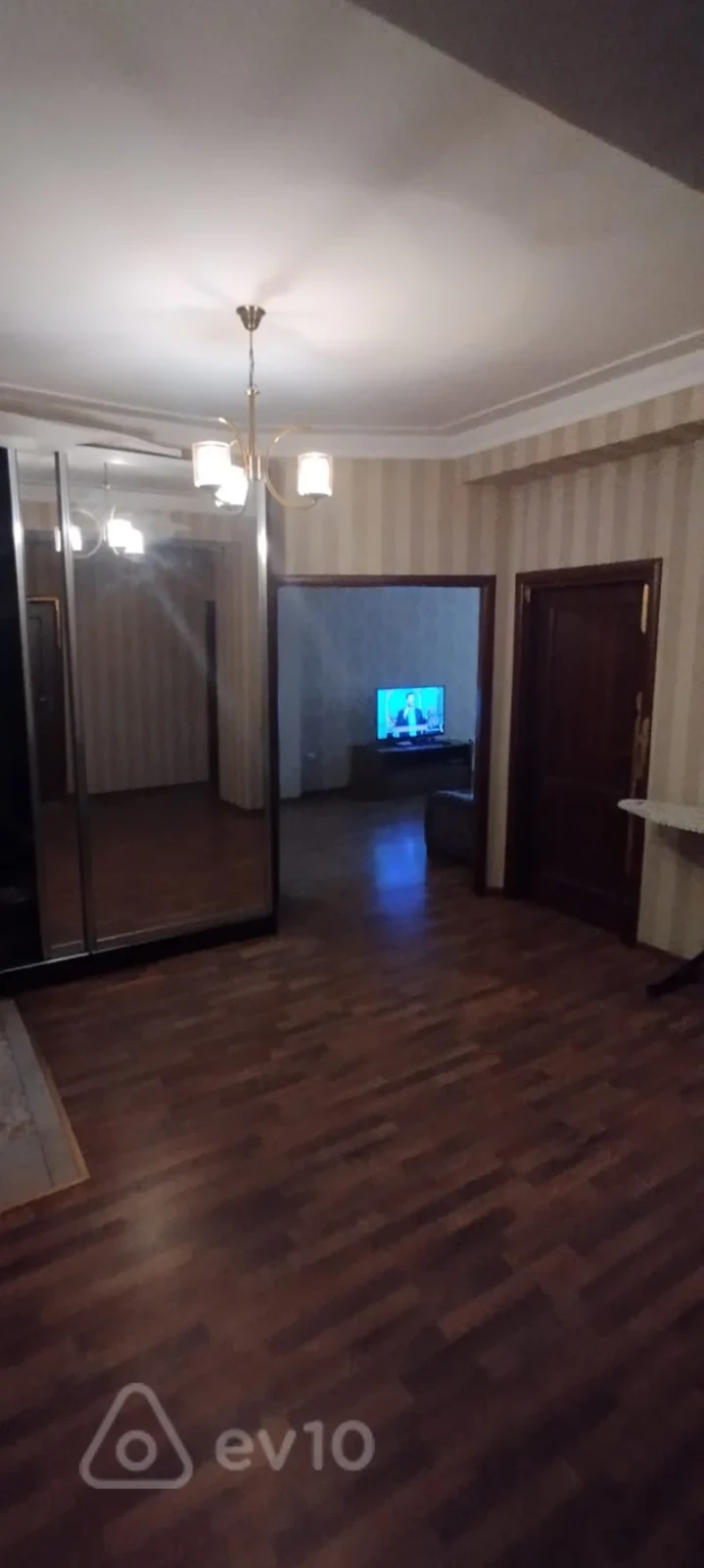 Kirayə verilir 3 otaqlı yeni tikili 80 m²