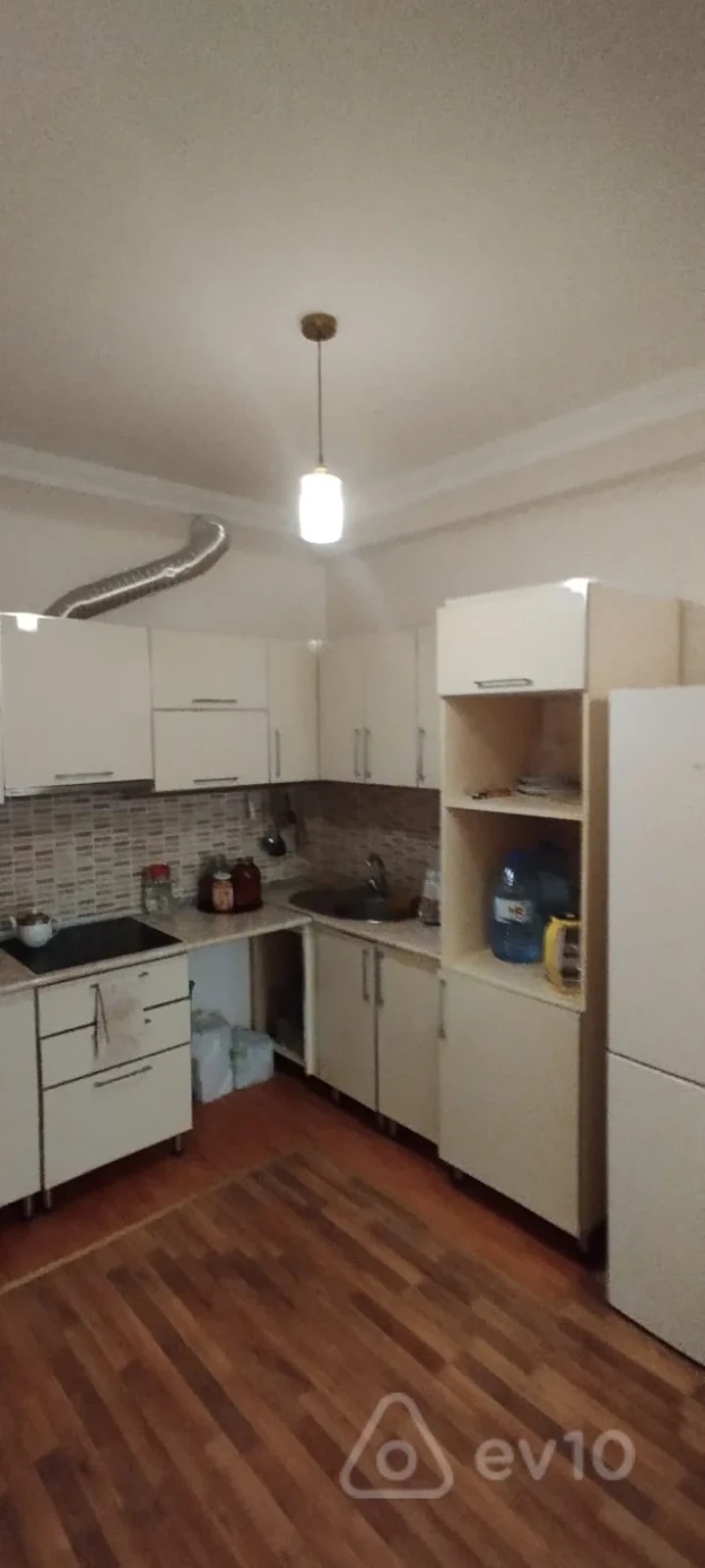 Kirayə verilir 3 otaqlı yeni tikili 80 m²