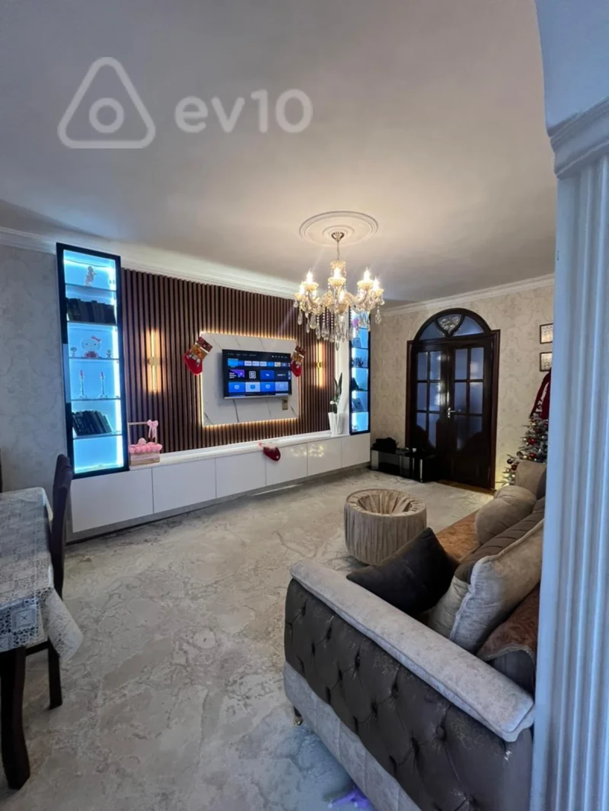 Satılır 3 otaqlı köhnə tikili 68.3 m²