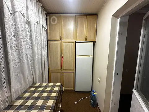 Kirayə verilir 2 otaqlı köhnə tikili 50 m²