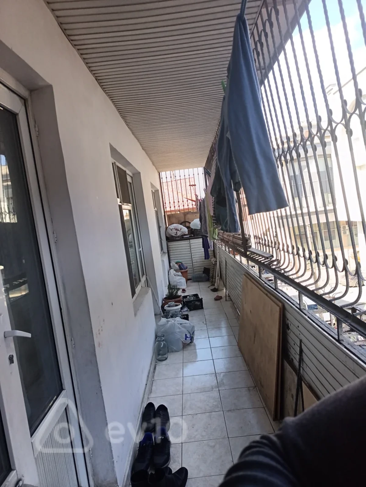 Satılır 4 otaqlı köhnə tikili 100 m²