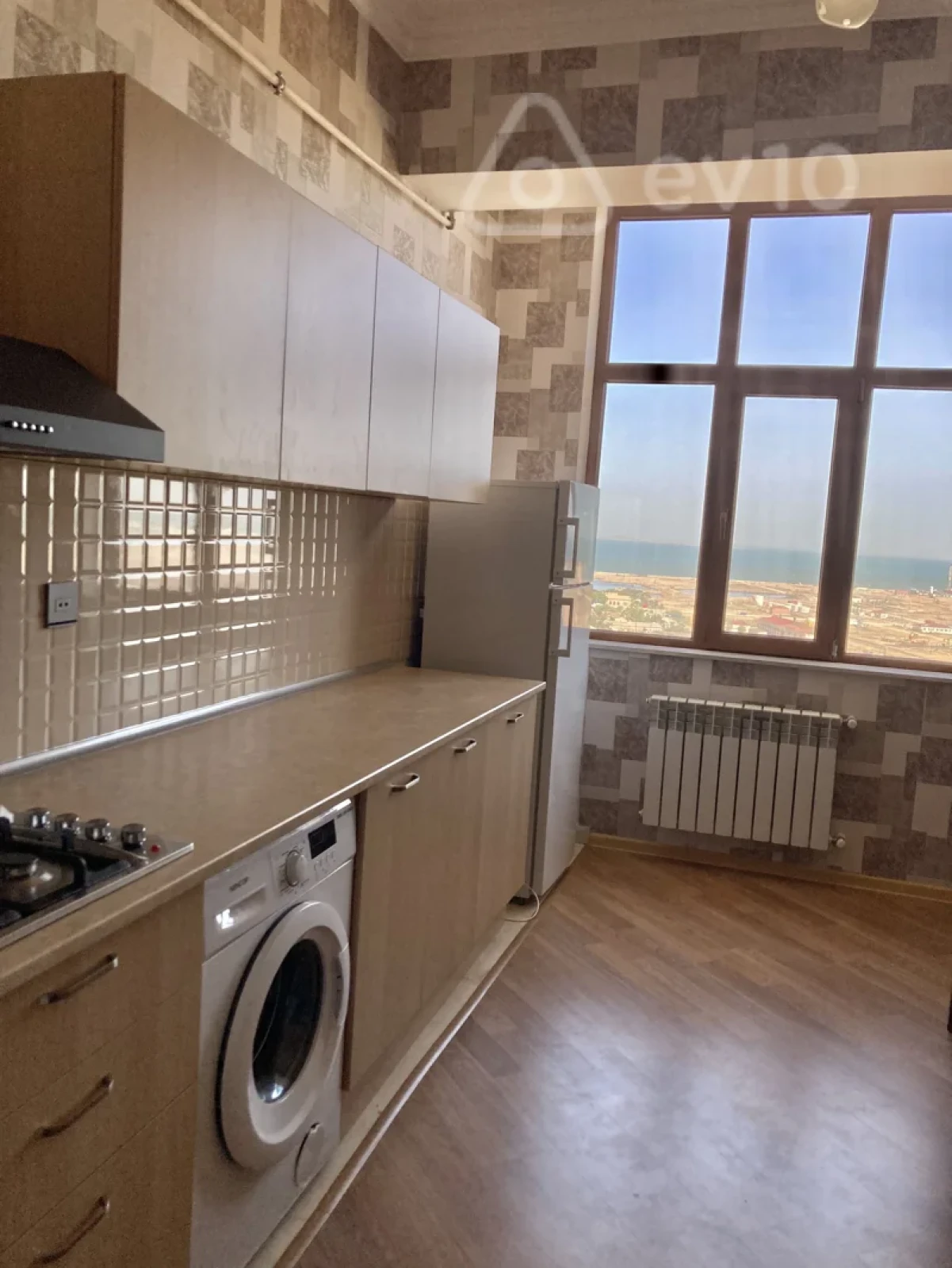 Kirayə verilir 2 otaqlı yeni tikili 78 m²
