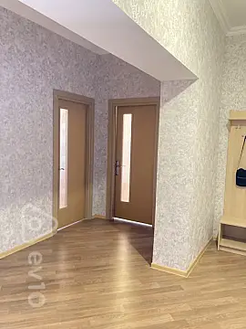 Kirayə verilir 2 otaqlı yeni tikili 78 m²