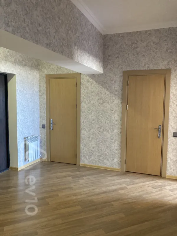 Kirayə verilir 2 otaqlı yeni tikili 78 m²